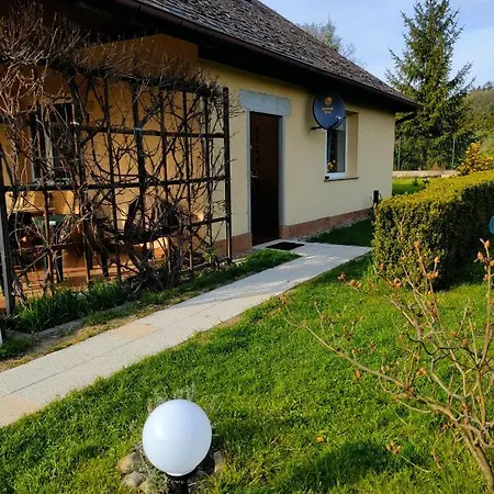 Ferienwohnung Cichy Zakatek Kłodzko Exterior foto